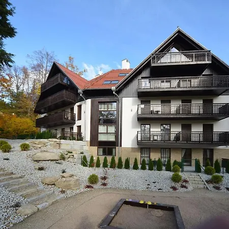 Panorama Blue Invest 公寓